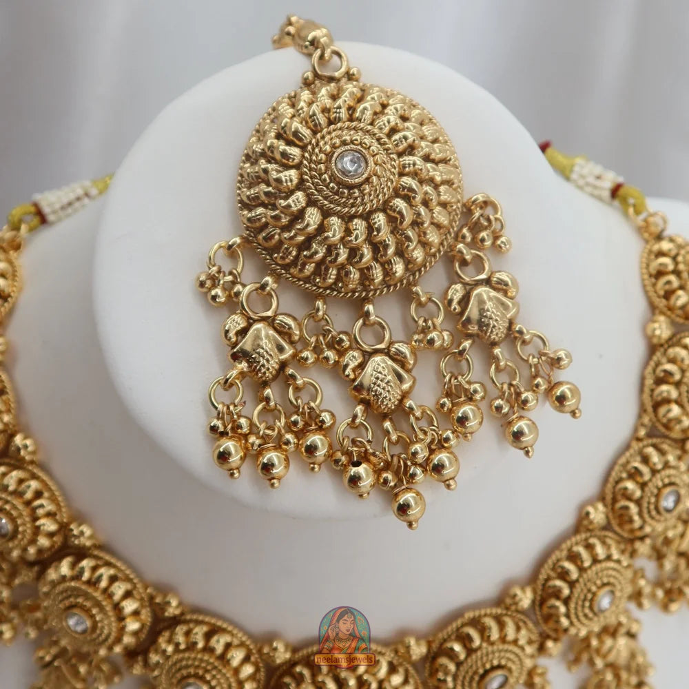 Sapna Gold Necklace Set