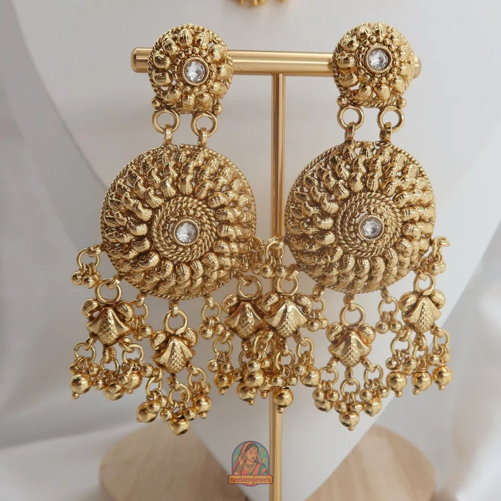 Sapna Gold Necklace Set