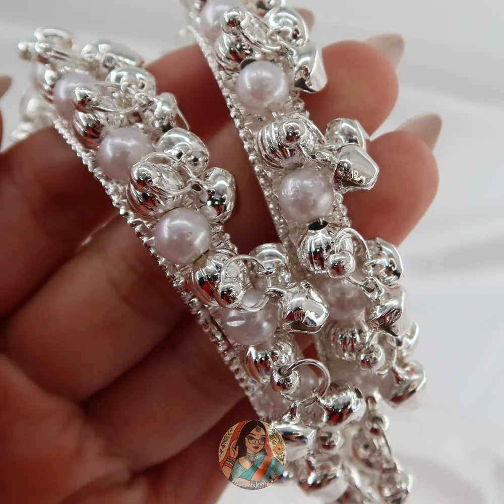 Sara Ghungroo Bangles (Silver)