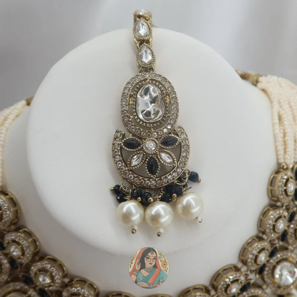 Sehaj Necklace Set