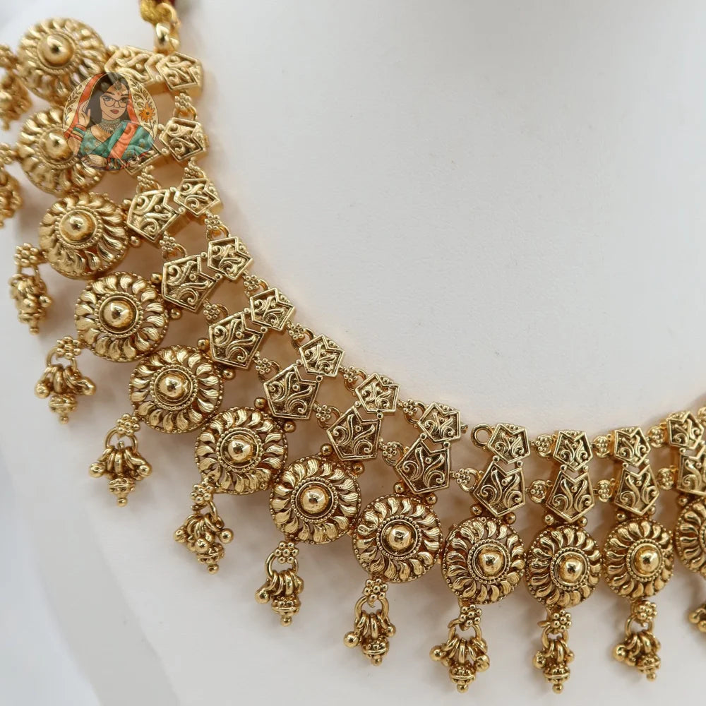Sehar Gold Necklace Set