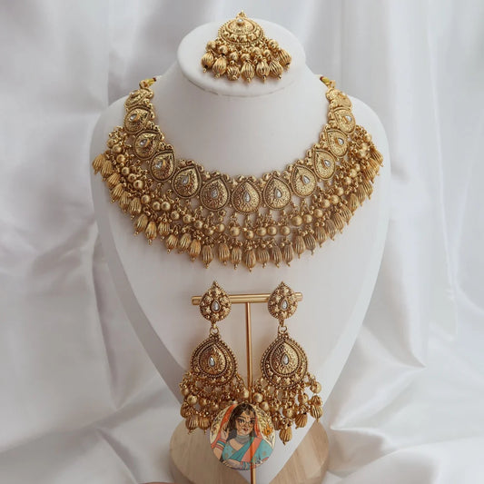 Shahara Necklace Set