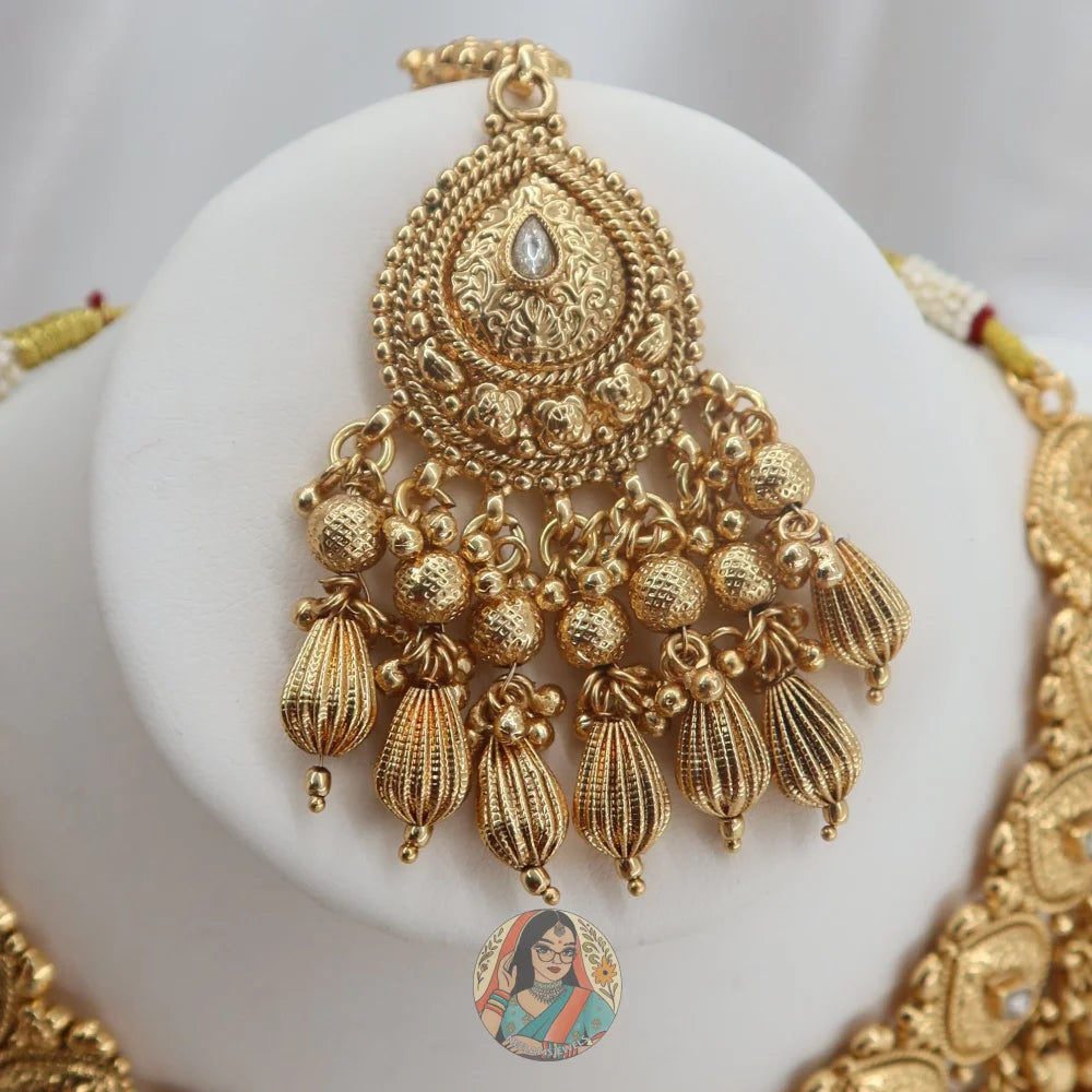 Shahara Necklace Set