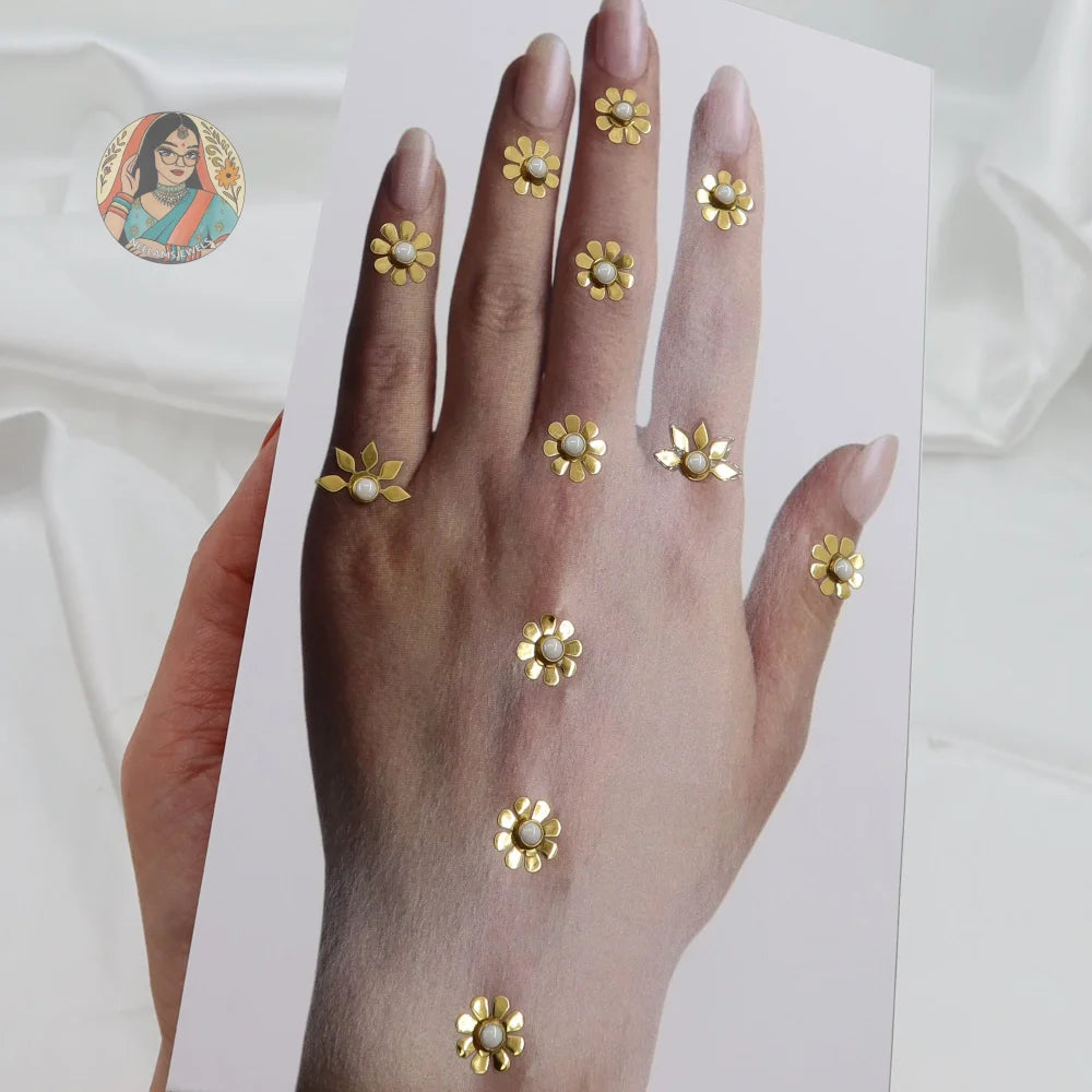 Shanti - Mehndi Stickers