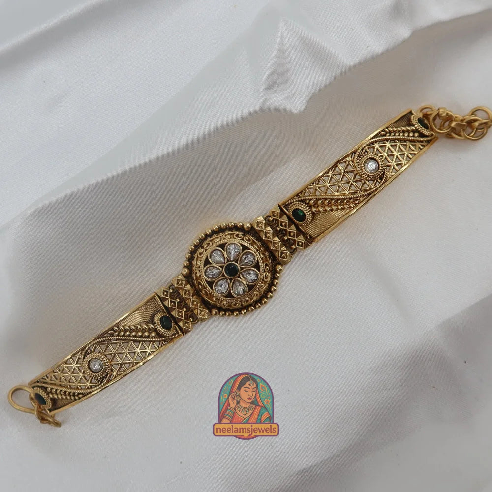 Shantipriya Bracelet (Green)