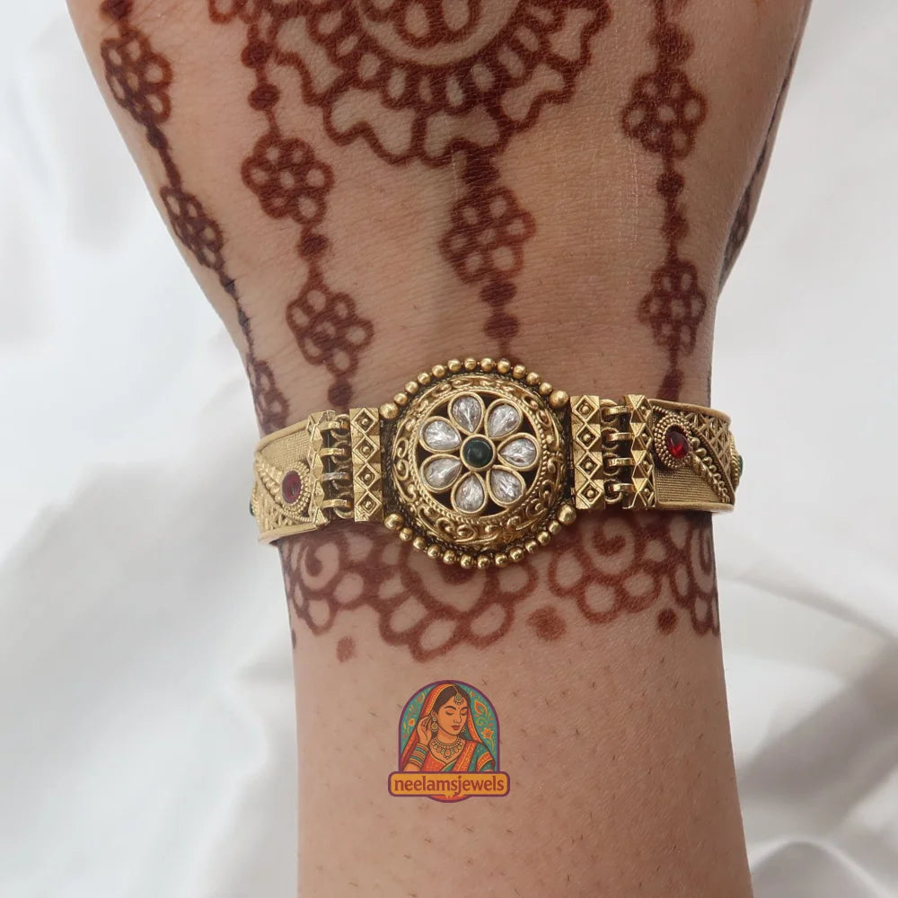 Shantipriya Bracelet (Pink & Green)