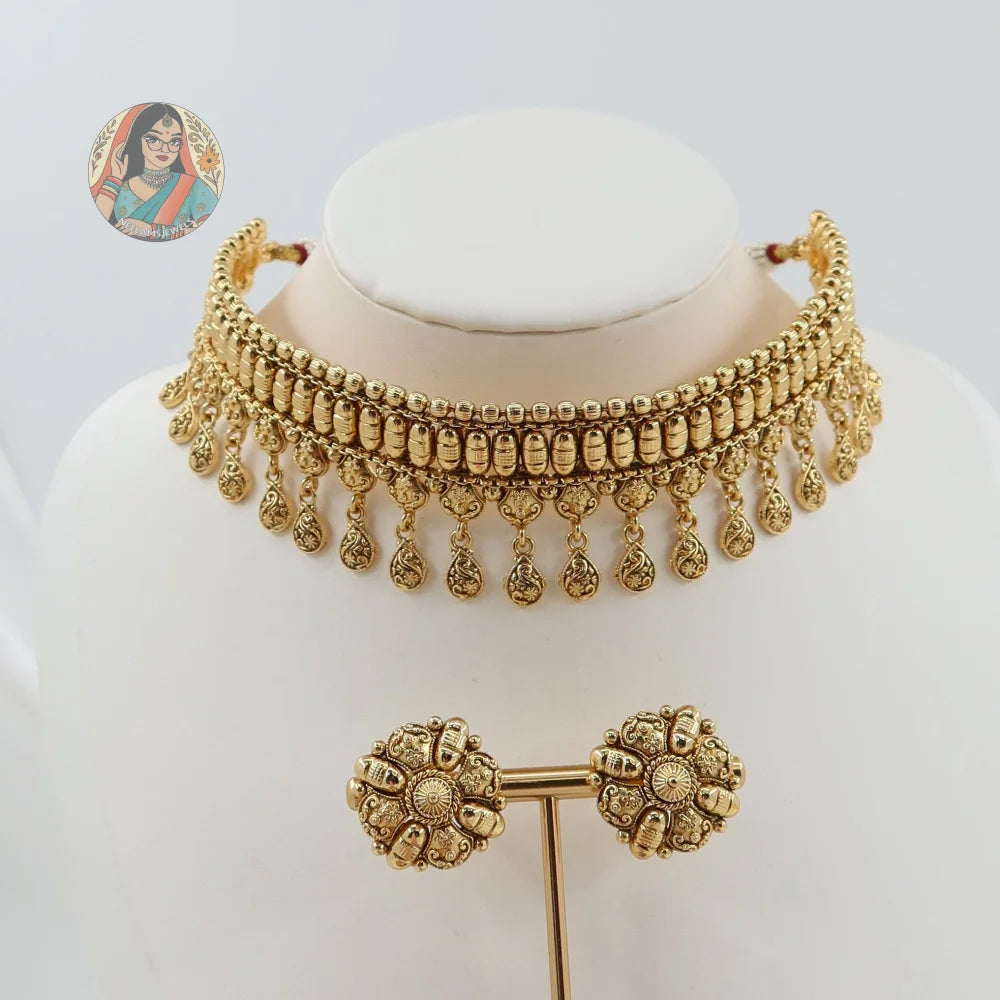 Shifa Gold Choker Necklace Set