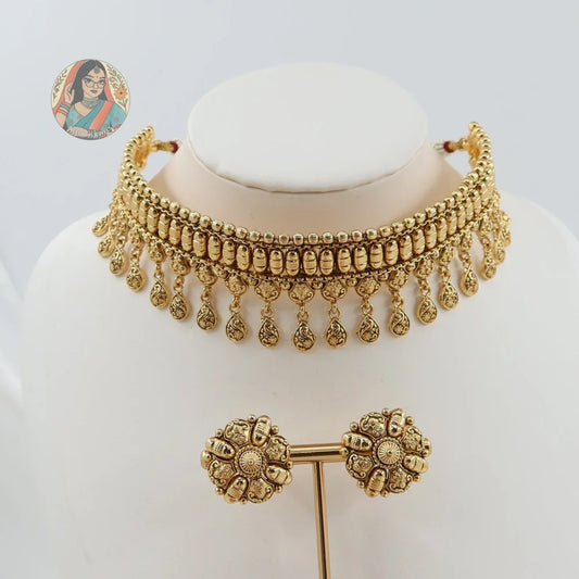 Shifa Gold Choker Necklace Set