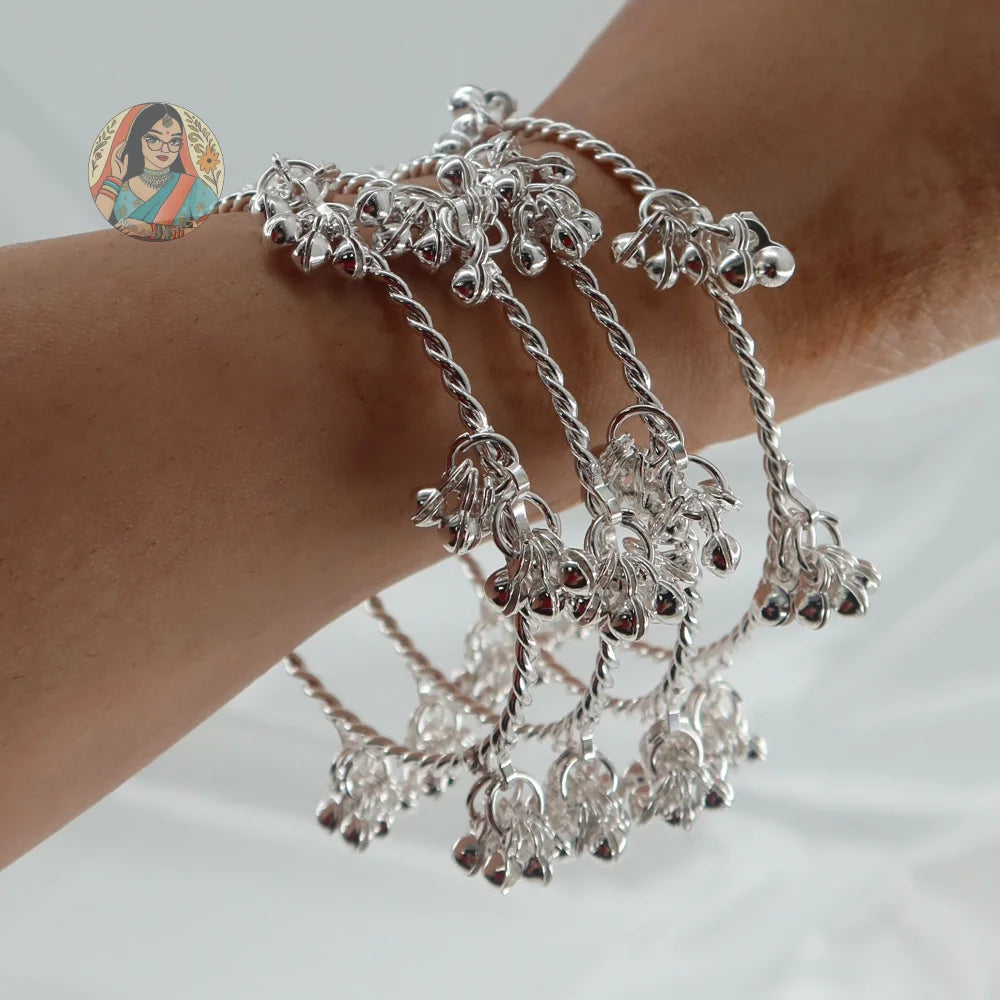 Silver Twisted Ghungroo Mini Bangle Set