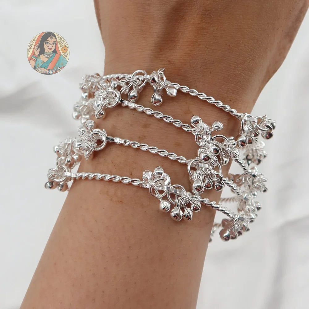 Silver Twisted Ghungroo Mini Bangle Set