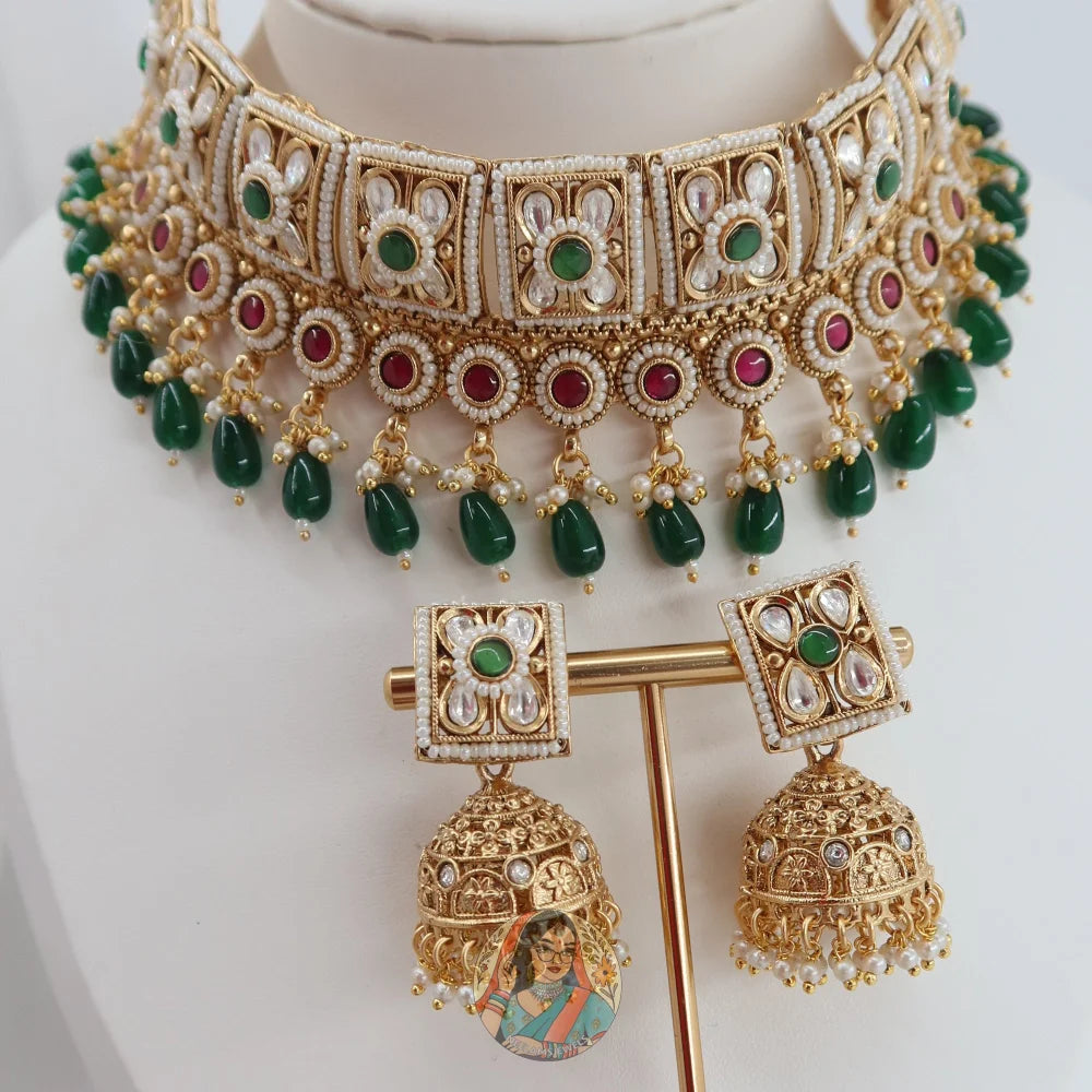 Simar Necklace Set