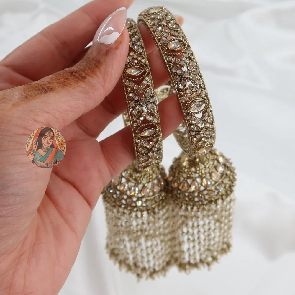 Simran Kaleera Bangles