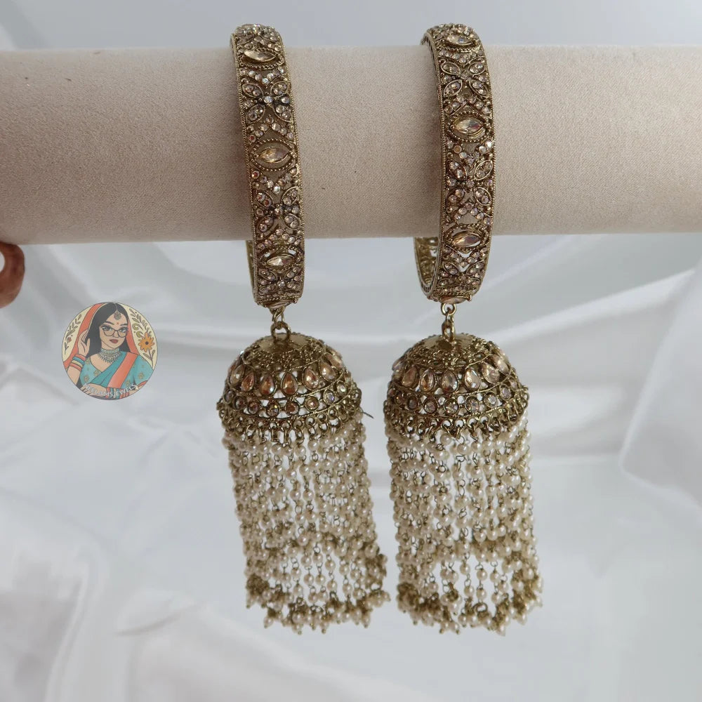 Simran Kaleera Bangles