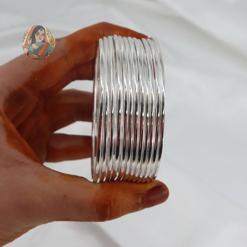 Siya Bangles (Silver)