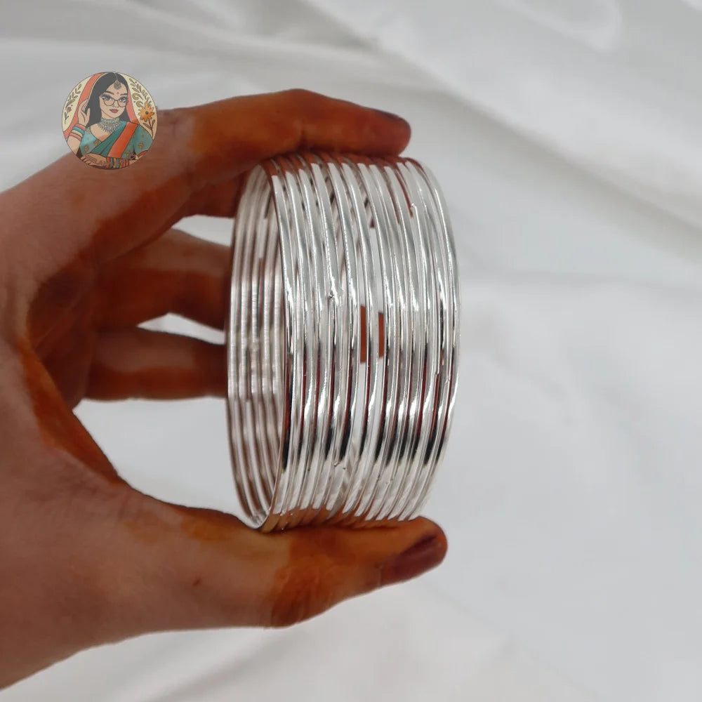 Siya Bangles (Silver)