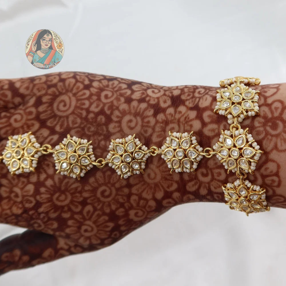 Sona AD Gold Haathphool