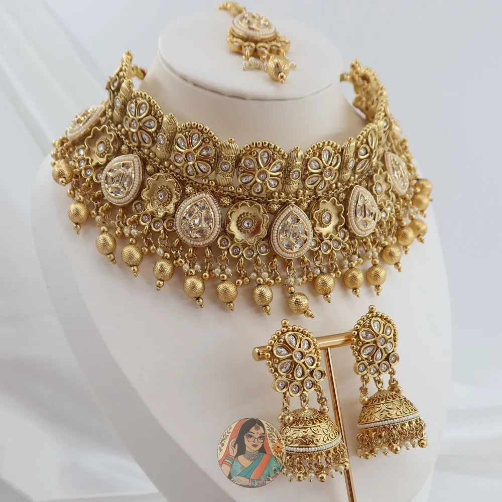 Sona Necklace Set