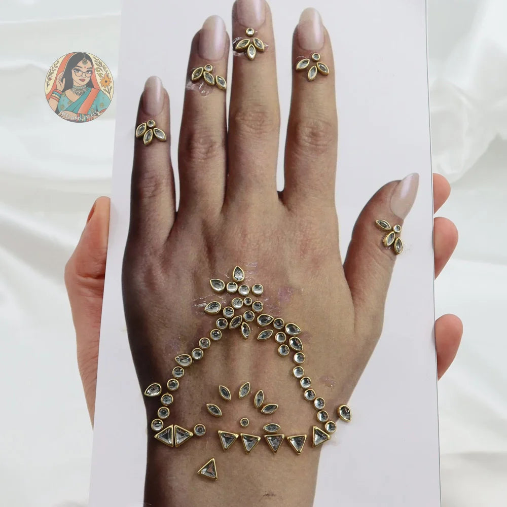 Sonam - Mehndi Sticker