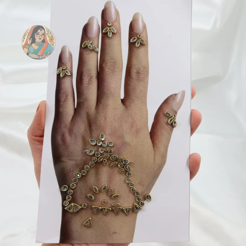 Sonam - Mehndi Sticker