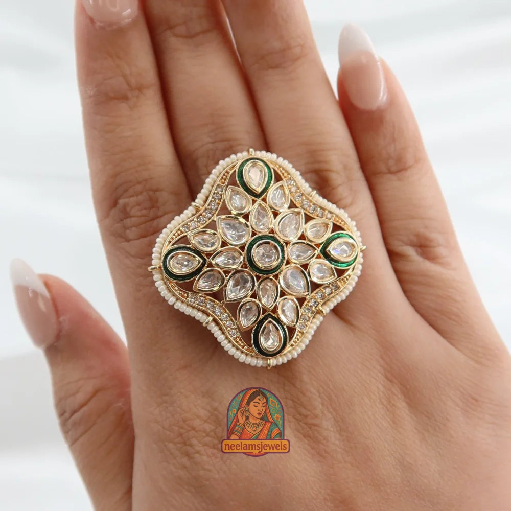 Sunehri Sheesh Ring