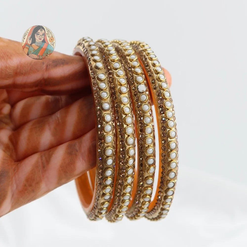 Tara Gold Accent Bangle