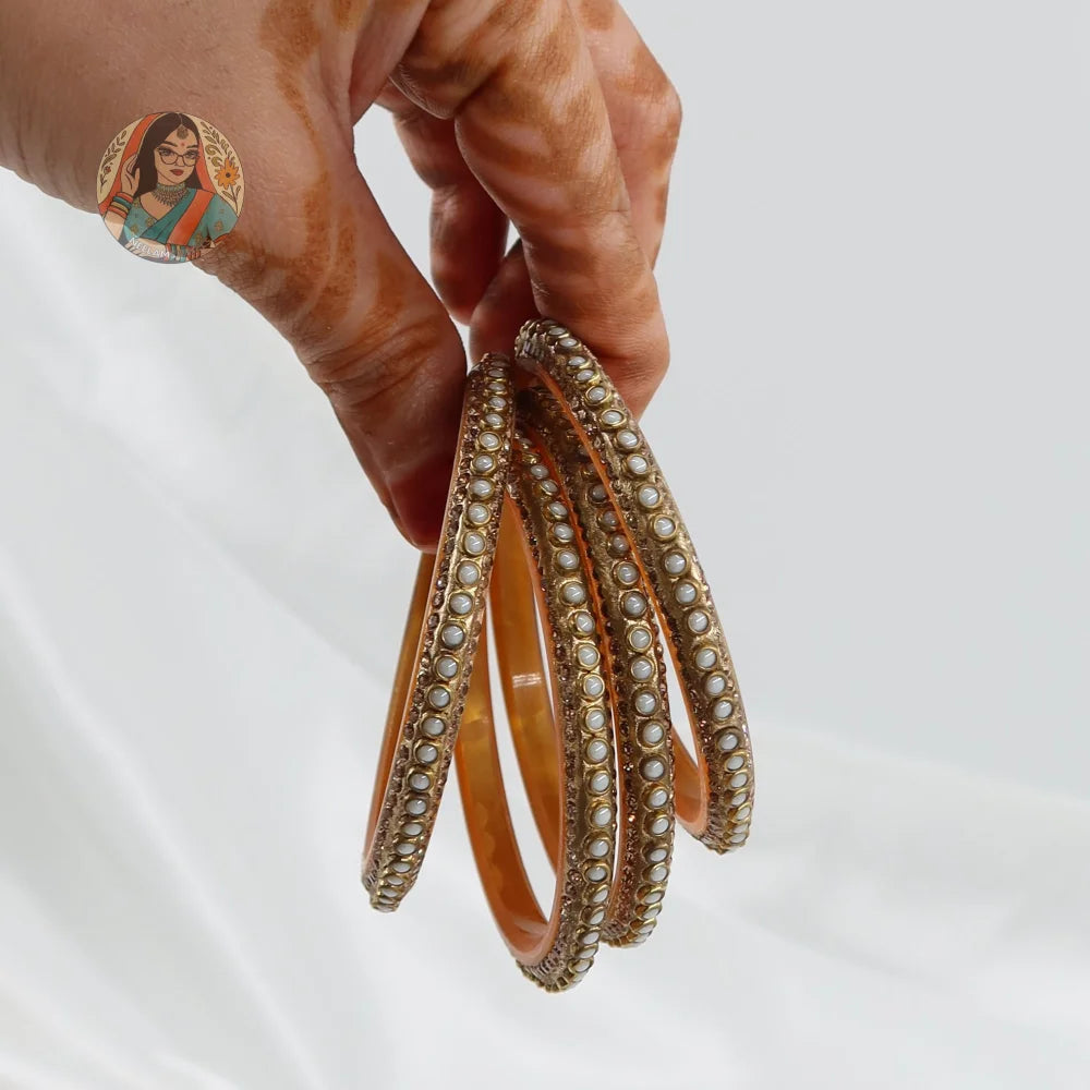 Tara Gold Accent Bangle