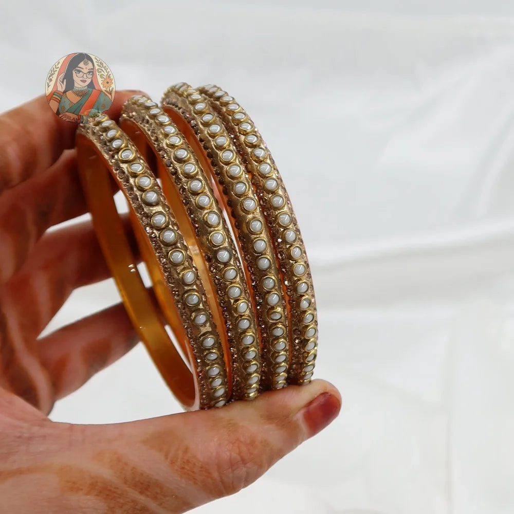 Tara Gold Accent Bangle