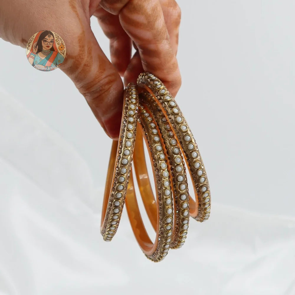 Tara Gold Accent Bangle