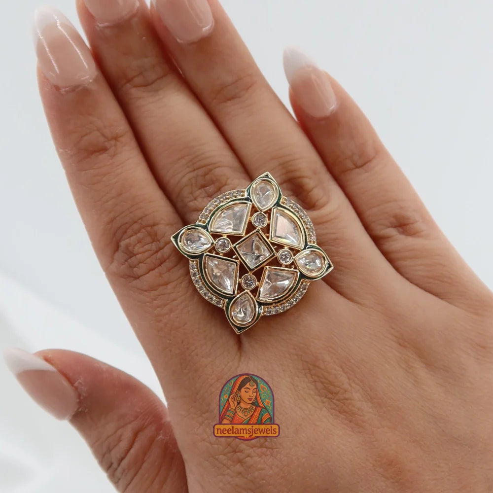 Tara Ring White