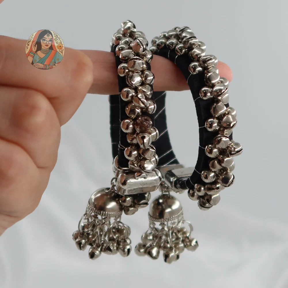 Taruana Silver Ghungroo Bangles (One Size)