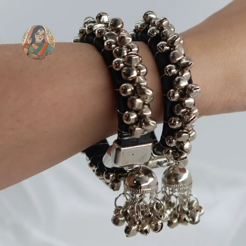 Taruana Silver Ghungroo Bangles (One Size)