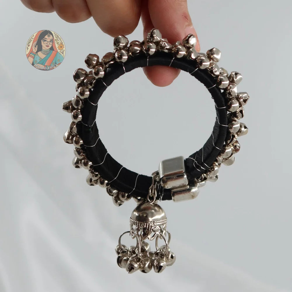 Taruana Silver Ghungroo Bangles (One Size)