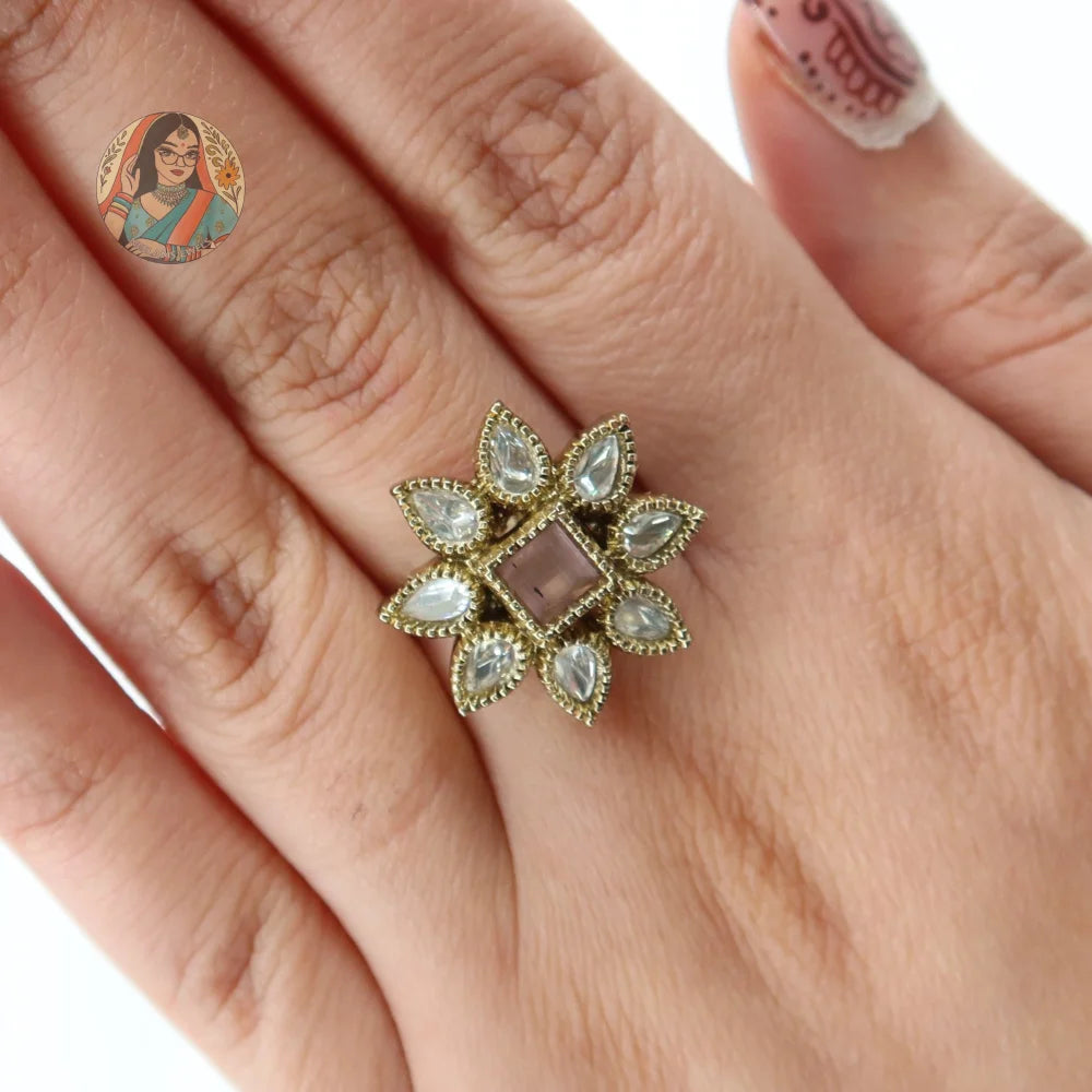 Tia Ring