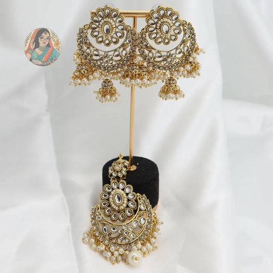 Tina Jhumka Earrings
