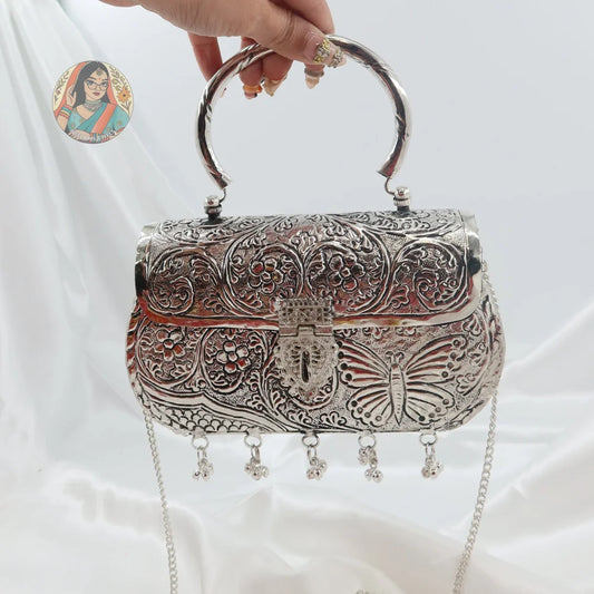 Titli - Metal Handbag - Silver