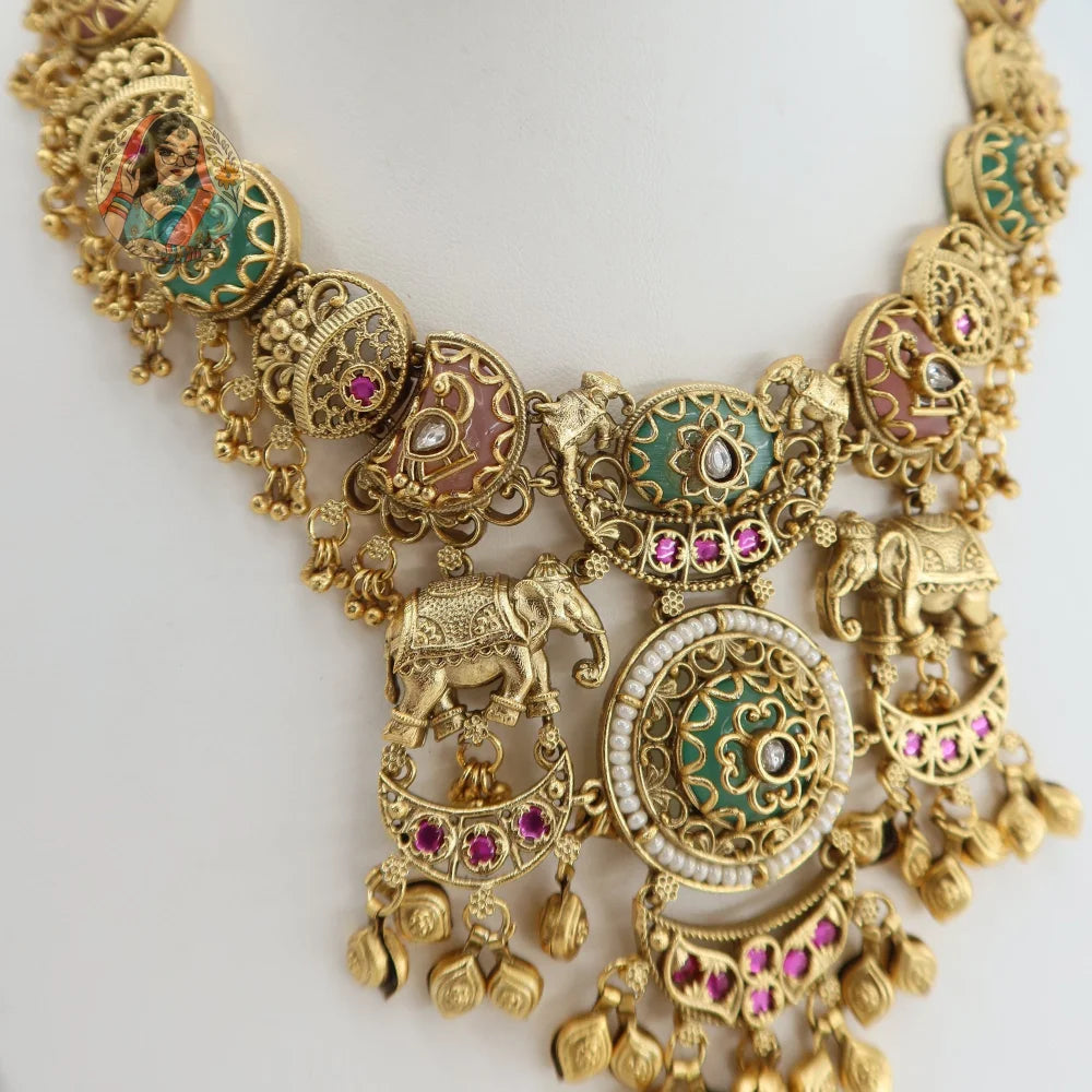 Urvi Heritage Necklace Set