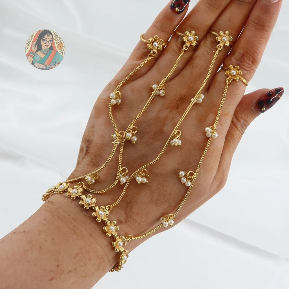 Vaani Gold Pearl Hathphool