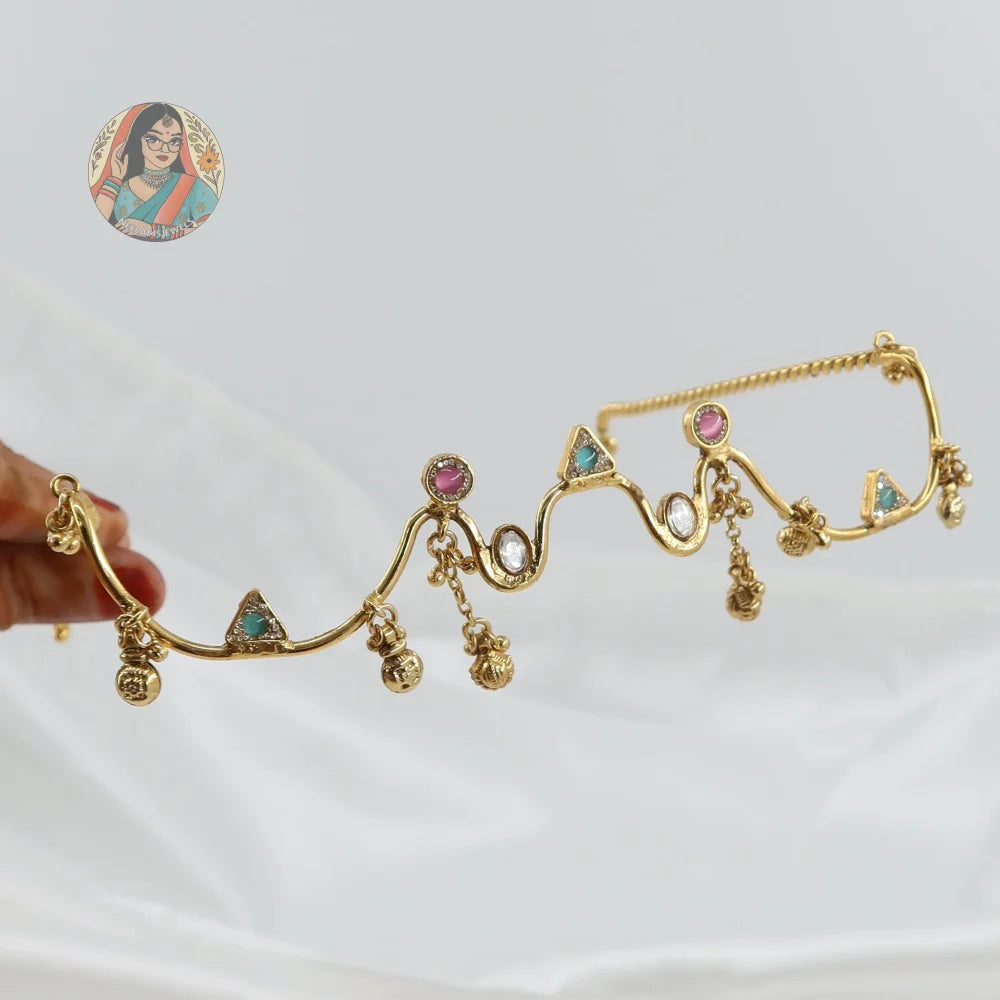 Vaanya Gold Facelet - White/Mint/Baby Pink