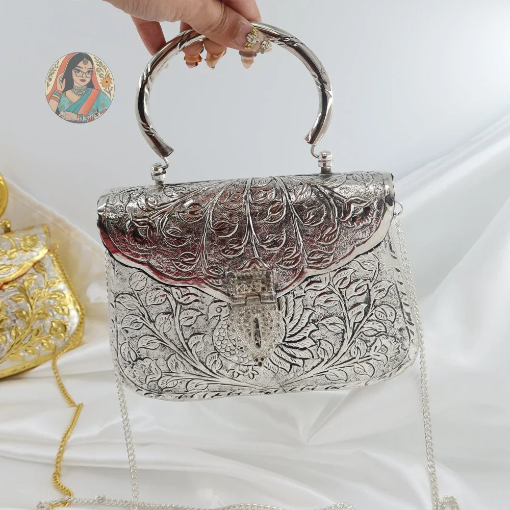 Veena - Metal Handbag - Silver