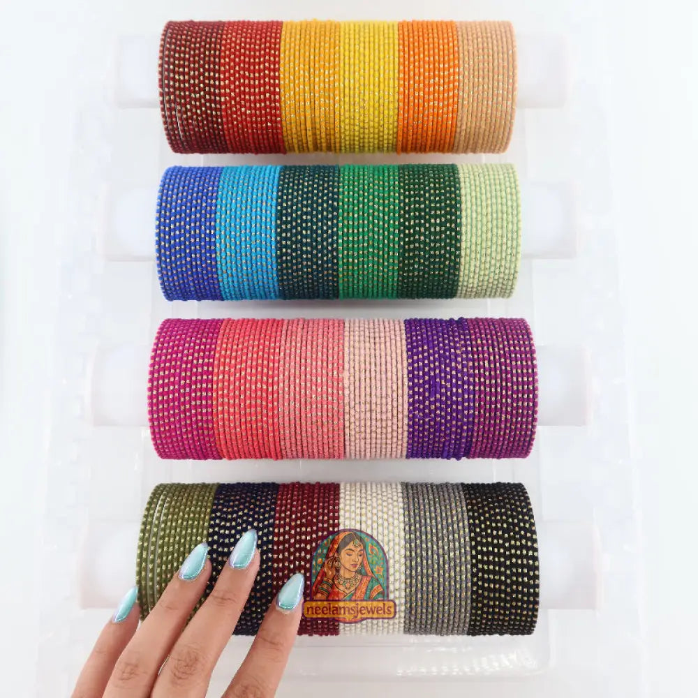 Velvet Dreams (Dotted) Bangle Box