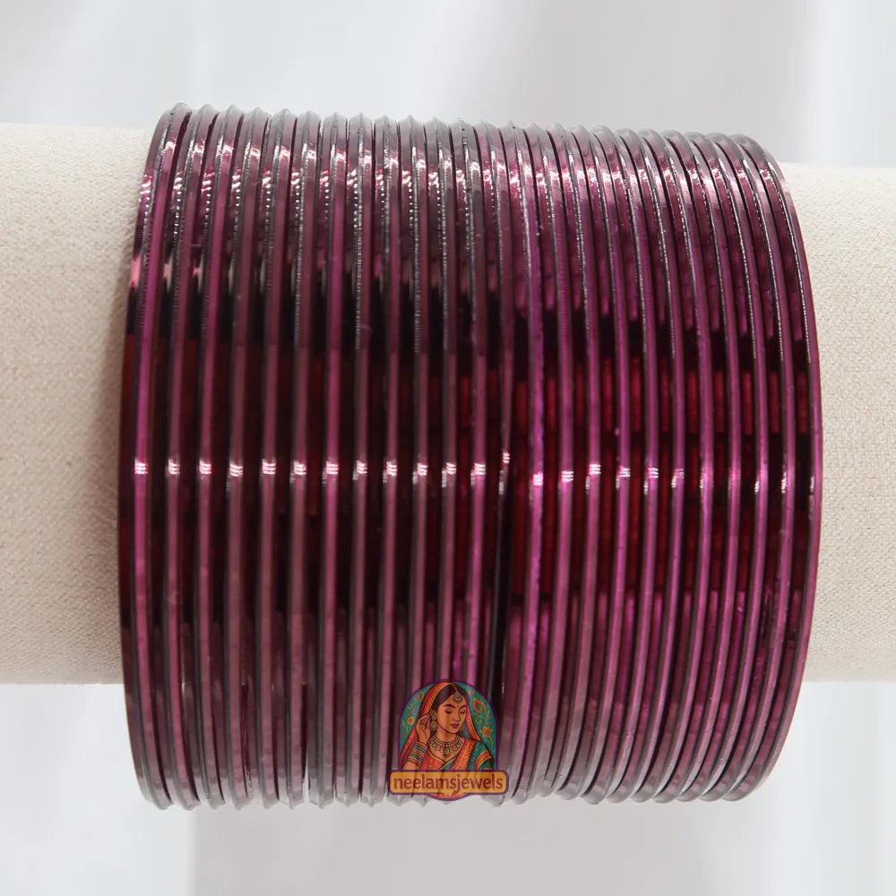 ’Wine’ Metallic Bangle Set