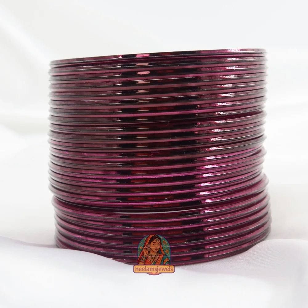 ’Wine’ Metallic Bangle Set
