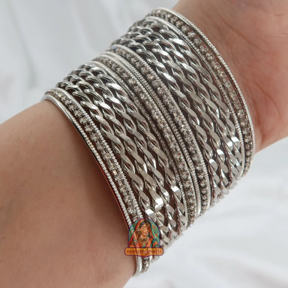 Yasmeen Silver Bangle Set