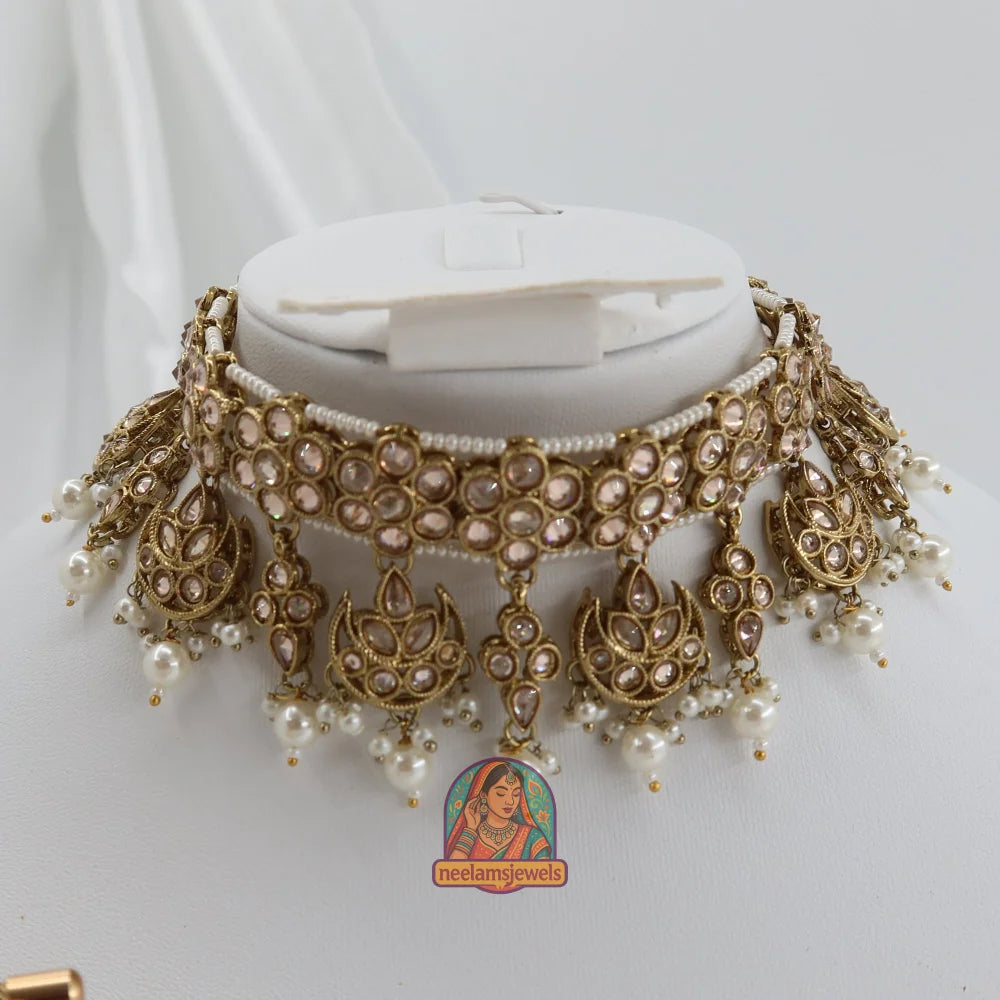 Zaariya Antique Pearl Set