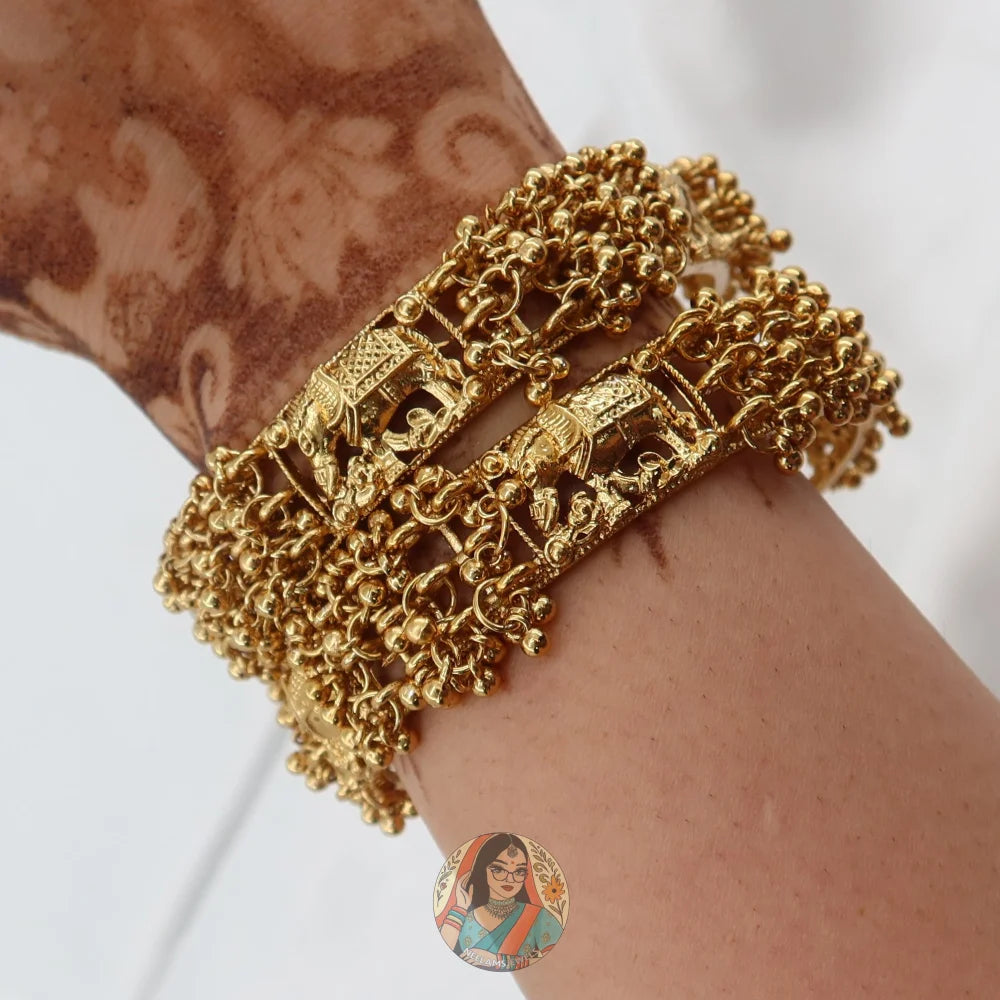 Zar Haathi Statement Bangles