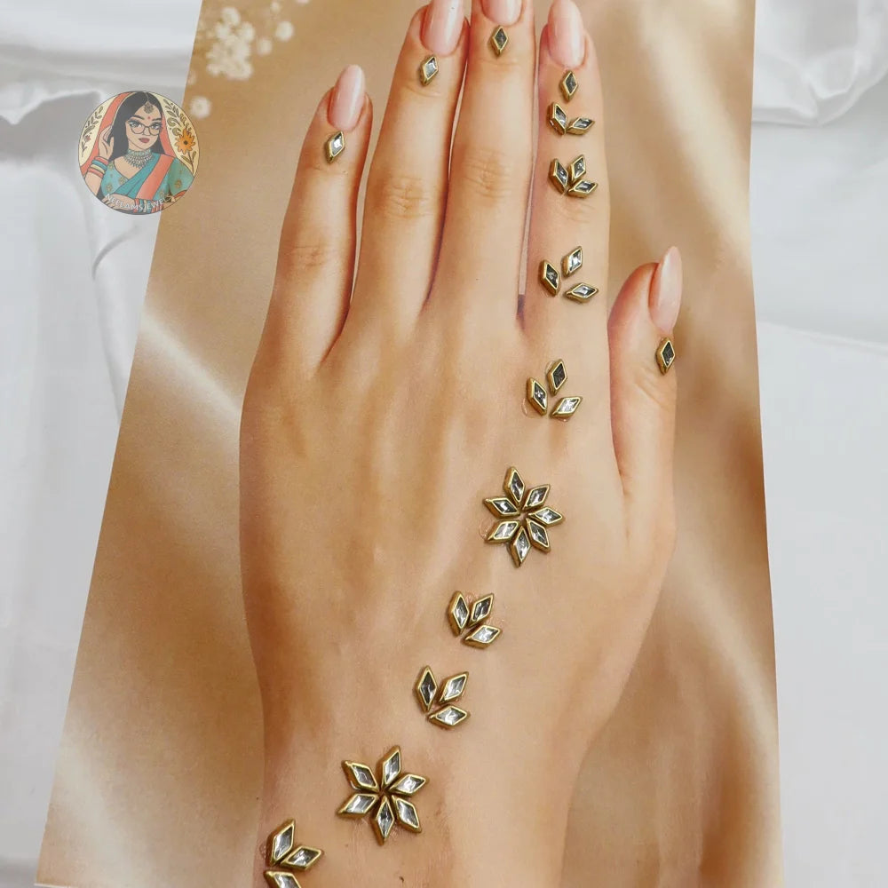 Zehra - Mehndi Stickers