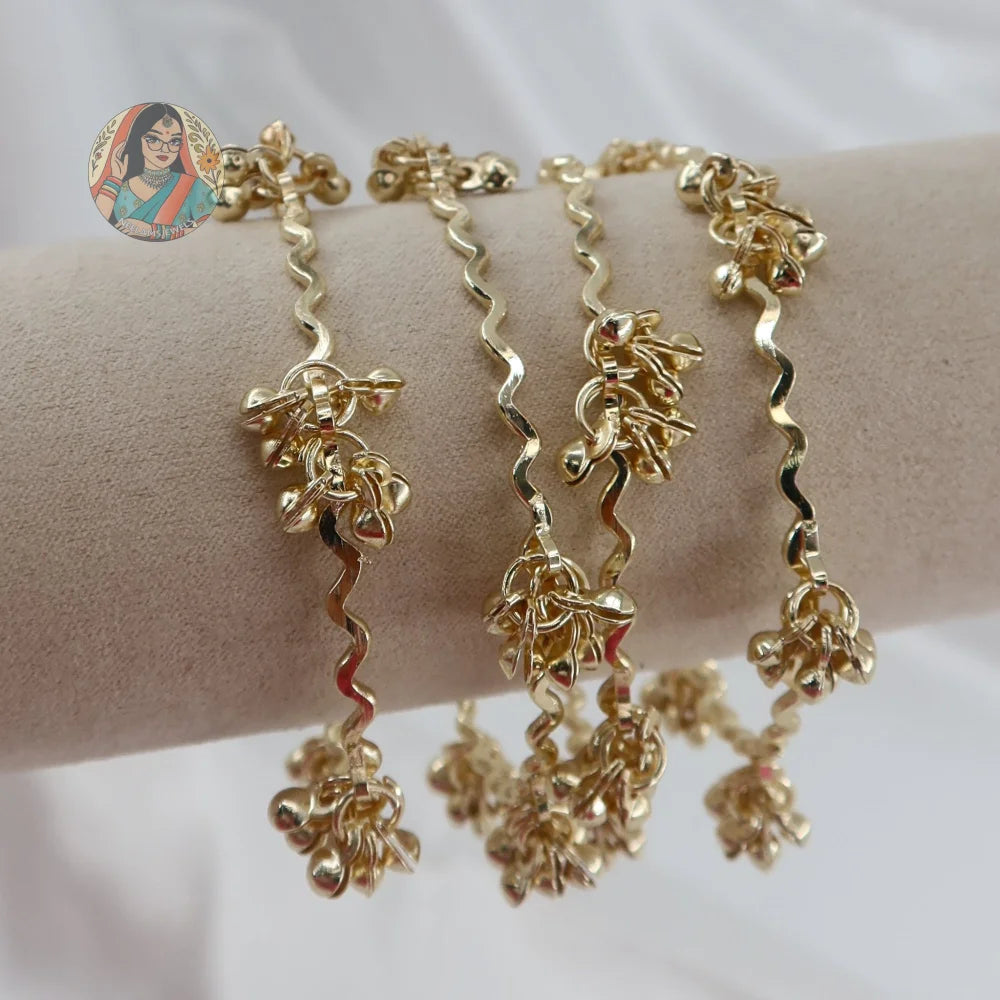 Zig-Zag Ghungroo Mini Bangle Set
