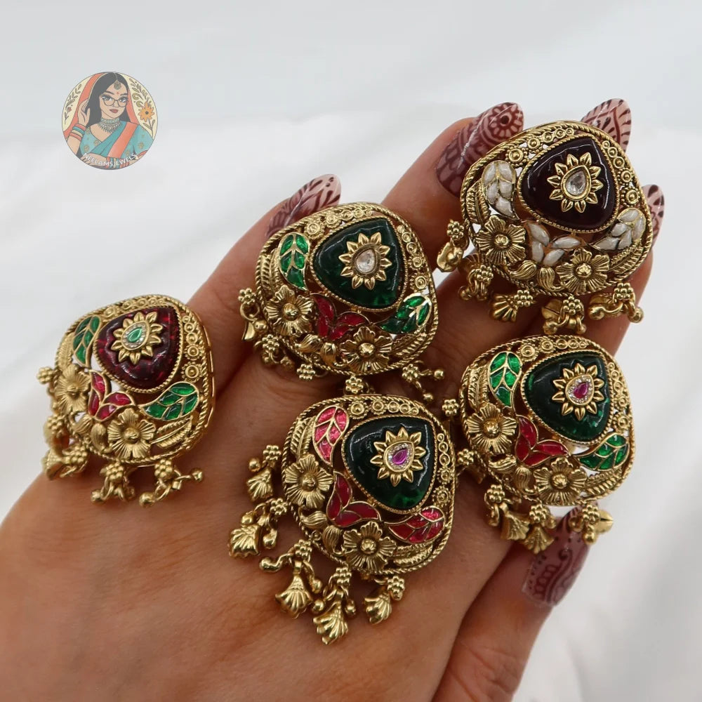 Zora Gold Ring
