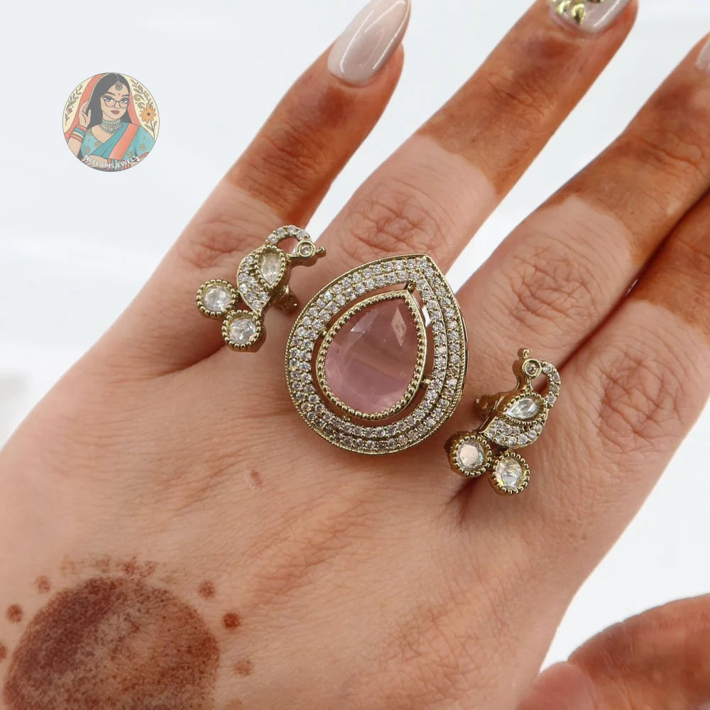Zuleikha Ring - Baby Pink