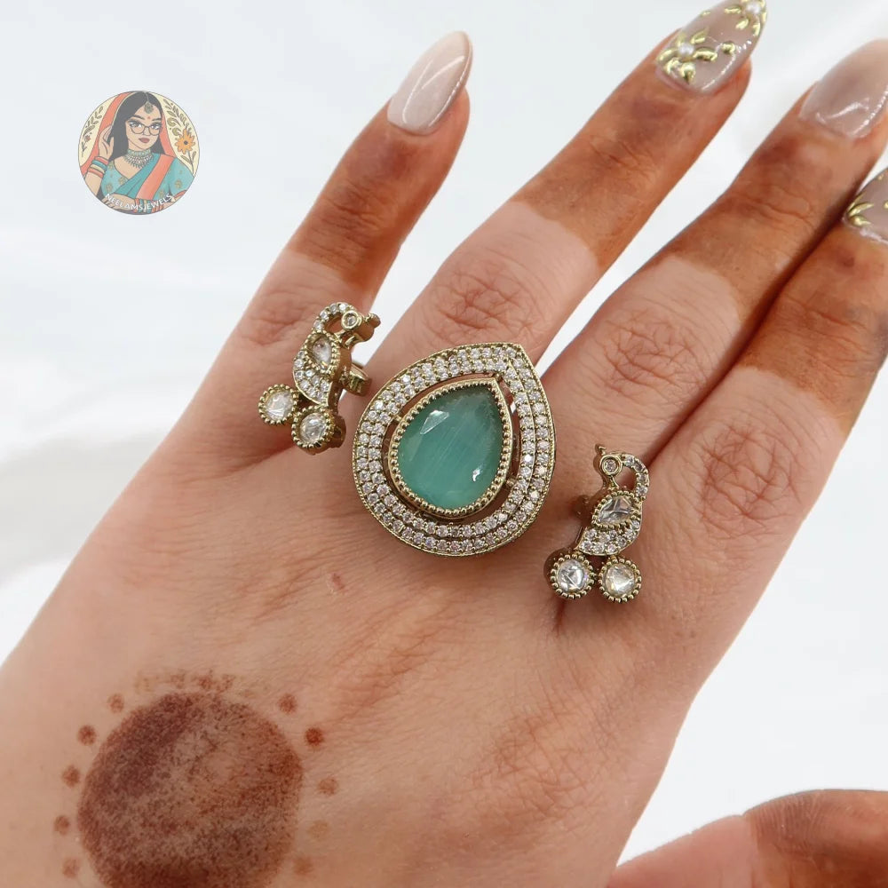 Zuleikha Ring - Mint